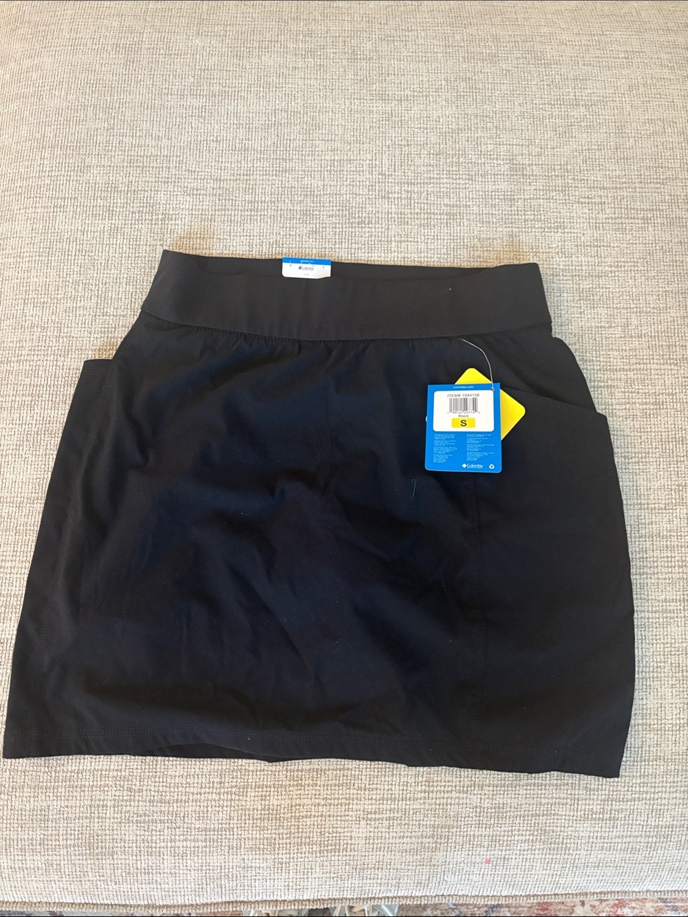 Columbia Omni Shade Black Active Mini Skort. Regular Fit